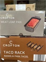 Meat loaf pan and Taco rack like new