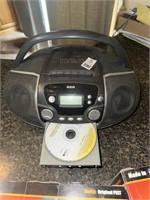 RCA radio/CD player