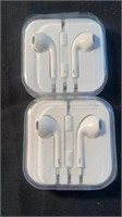 2 Apple Earbuds, Old Port