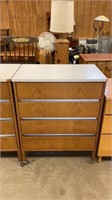 Chest of drawers on wheels 28 1/2“ x 17 1/2” x