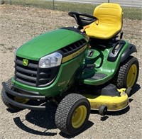 (N) John Deere D160 48” Riding Lawn Mower