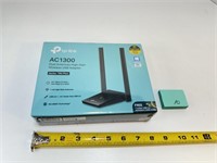 TP Link Wireless Booster, New