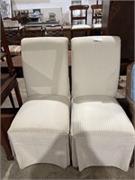 2 white chairs