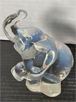 VINTAGE MURANO STYLE OPALESCENT GLASS MARCHING