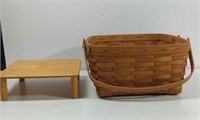 1994 Longaberger Pie Basket with Riser