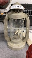 Decorative candle lantern