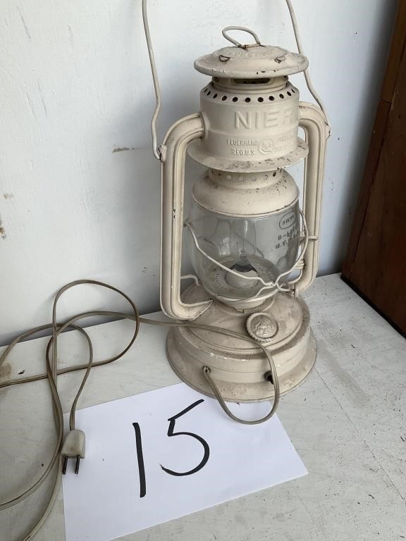 Dietz lantern