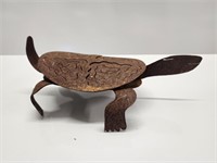 METAL TURTLE GARDEN DECOR