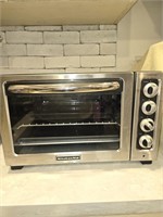 Well Loved Kitchen Aid Convection Toaster Oven