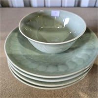 Longquan Celadon Chinese Style Koi Fish Plate/Bowl