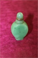 Green snuff bottle