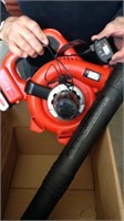Black & Decker blower, 20 V battery with charger,