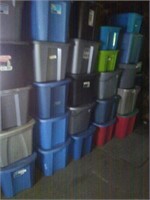 SEVERAL MIX TOTES WITH LIDS