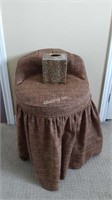 Vanity Stool & Gold Tone Tissue Cover -MBR