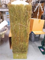 2 twig green outside pedestals 57x17