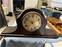 MANTLE CLOCK