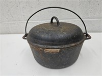 #8 Cast Iron Dutch Oven Pan