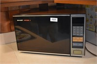 Sharp Carousel II Microwave