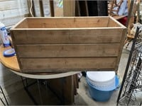 WOOD CRATE