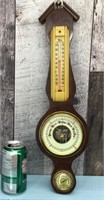 Vtg. wall weather station