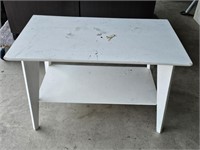 17x15x27" table needs cleaning