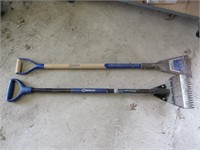 2 roofing tools