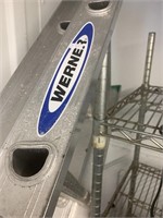 Werner  16 ft aluminum extended ladder looks like