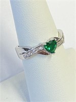 .925 Silver Emerald Heart Accent Ring 7   R