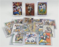 Brett Favre, Lot of 20 Different Football Cards