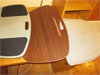 W533 - Lap Desks