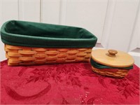 2 longaberger baskets both have liners