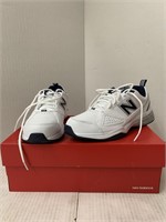 New Balance Size 10 Mens Sneakers