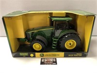 1/16 Ertl John Deere 8430