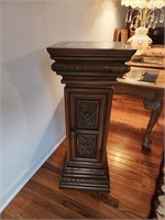 Pedestal stand/cabinet 32.5" tall