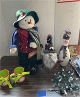 2’ snowman, 16” gnome, lights, new Christmas mugs