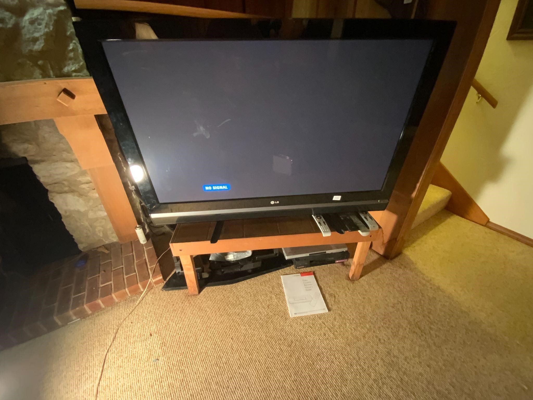 LG 50" TV Mitsubishi VCR Toshiba DVD Player+