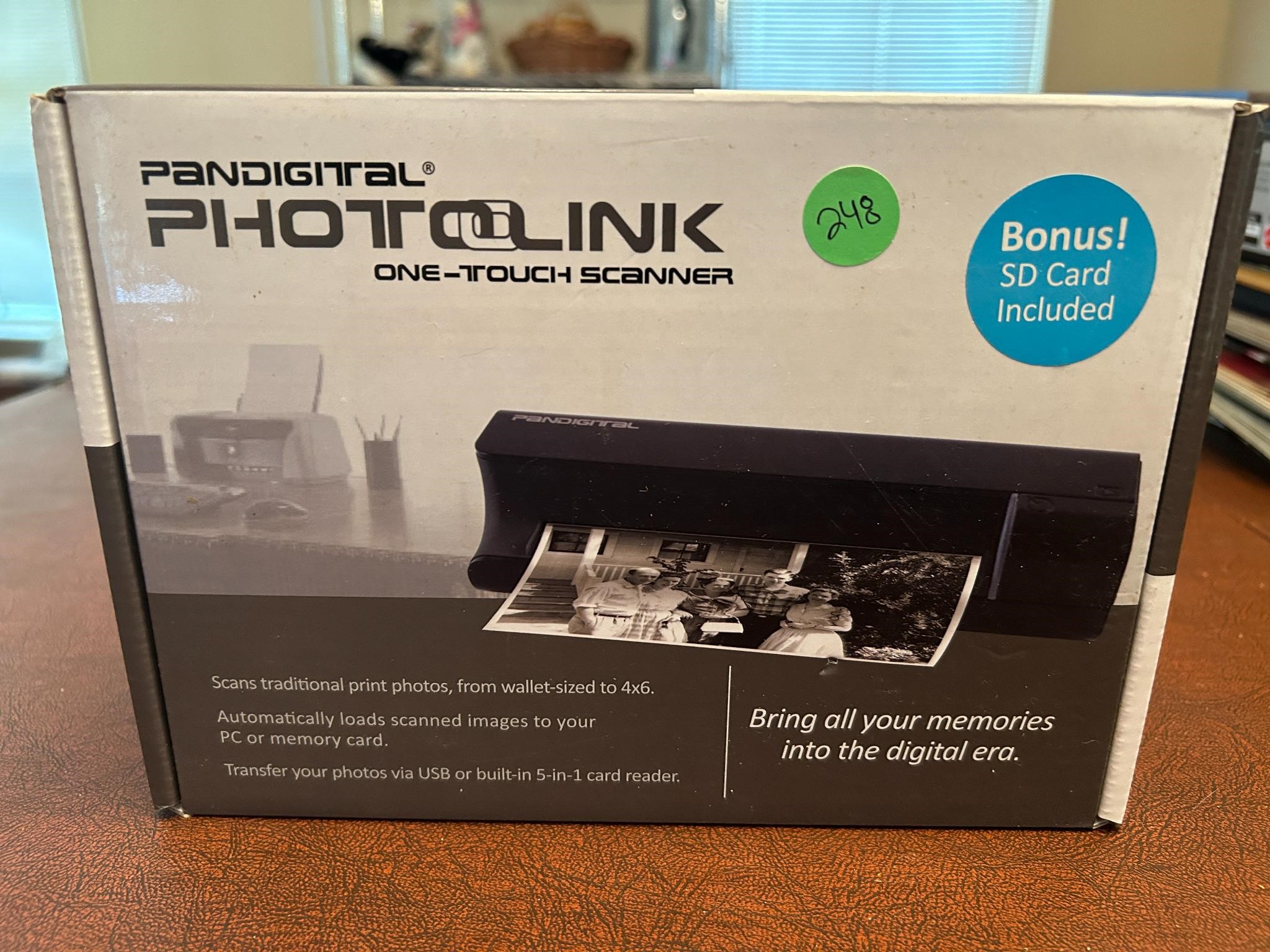 Pandigital Photolink One touch Scanner -NIB