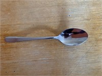 Approx 24 Stainless Steel Dessert Spoons