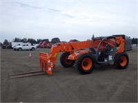 2008 Xtreme XRM1045 Telescopic Reach Lift