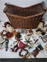 Basket w Assorted Christmas Ornaments