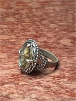 Sterling .925 White Stone Mother of Pearl Ring