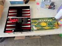 Backgammon, John Deere Checkers