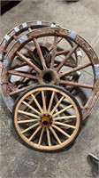 3 WAGON WHEELS 40" & 29” ROUND