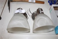 PAIR OF SCONCE LIGHTS