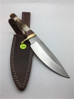 CHIPAWAY KNIFE WITH ANTLER STYLE HANDLE & LEATHER