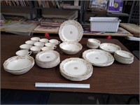 Mount Clemens Mildred  Dinnerware