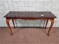 Beautiful Hall table in amazing condition