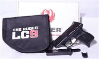 NEW Ruger  LC9 9mm Pistol w/ 2 Magazines