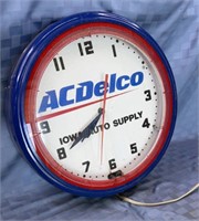 AC Delco light up clock- works 19x5.5
