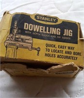 Stanley doweling jig machine #77 in box